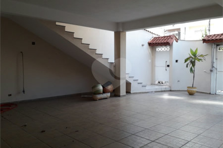 Sobrado à venda com 3 quartos, sendo 1 suíte, em Lar São Paulo, São Paulo, SP