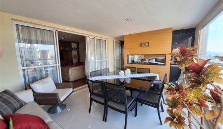 Apartamento à venda com 4 quartos, sendo 2 suítes,  em Vila Maria Alta, São Paulo, SP
