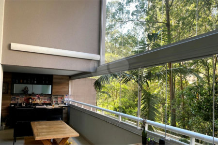 Apartamento à venda com 4 suítes em Vila Suzana, São Paulo, SP