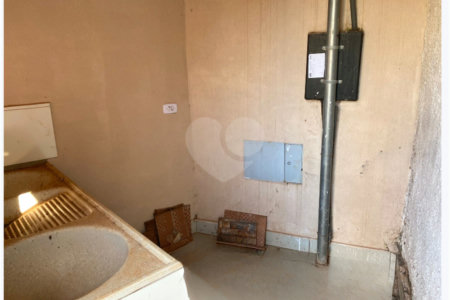 Casa à venda com 3 quartos, sendo 1 suíte, em Jardim Primavera I, Ponta Porã, MS