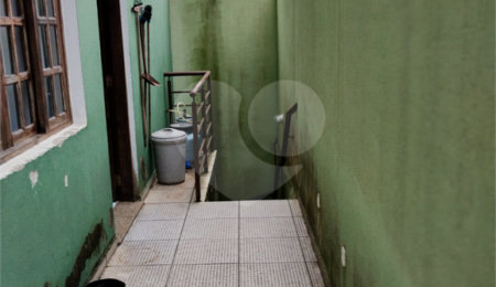 Sobrado à venda com 4 quartos, sendo 1 suíte, em Jardim Monte Kemel, São Paulo, SP