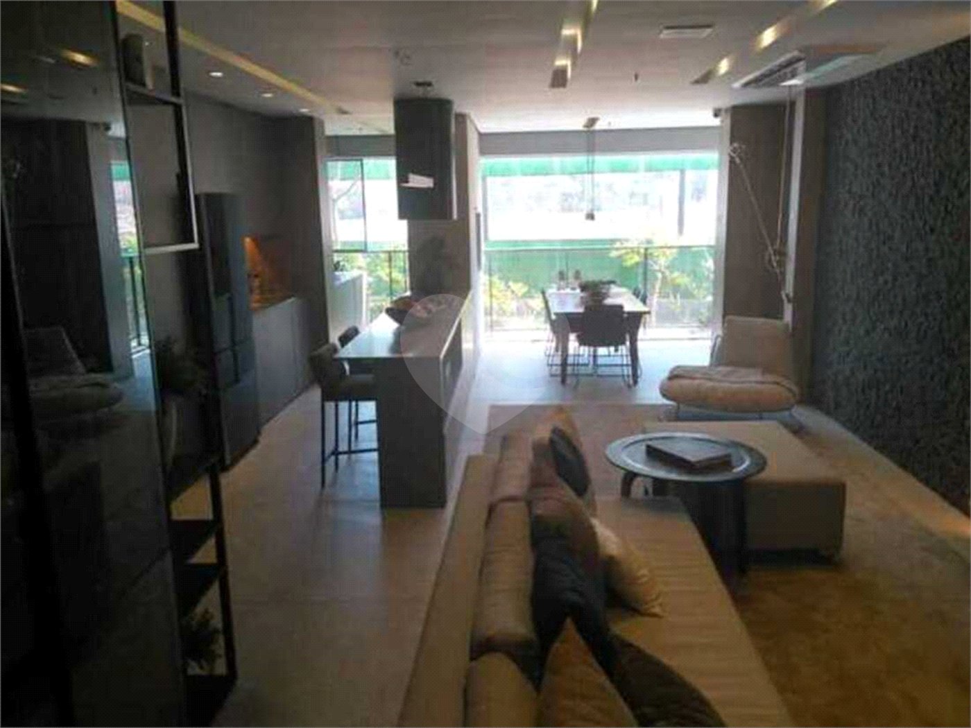 Apartamento à venda com 3 quartos, sendo 1 suíte,  em Jardim das Acácias, São Paulo, SP