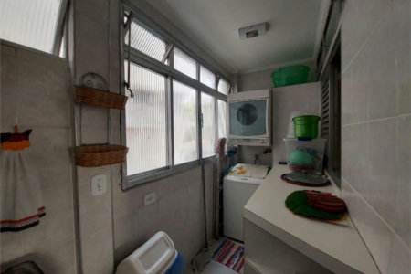 Apartamento Residencial à venda, Jardim Três Marias, Guarujá - AP1018.