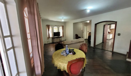 Casa à venda com 3 quartos, sendo 1 suíte, em Parque da Lapa, São Paulo, SP