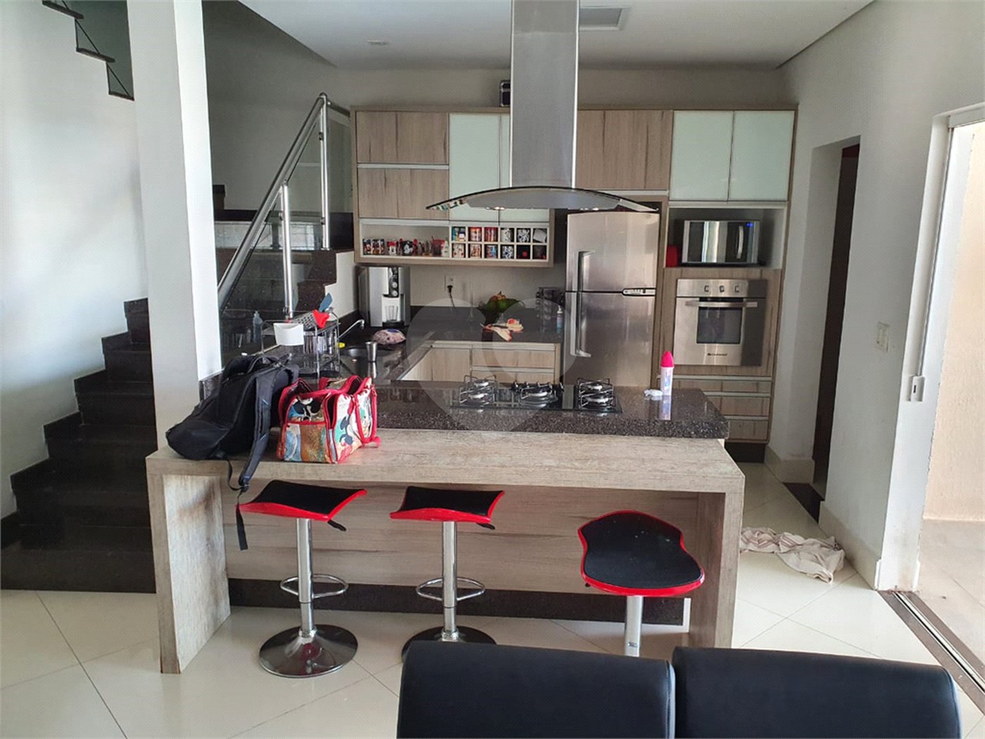 Casa à venda com 3 quartos, sendo 1 suíte, no condomínio Horto Florestal Iii, Sorocaba - SP