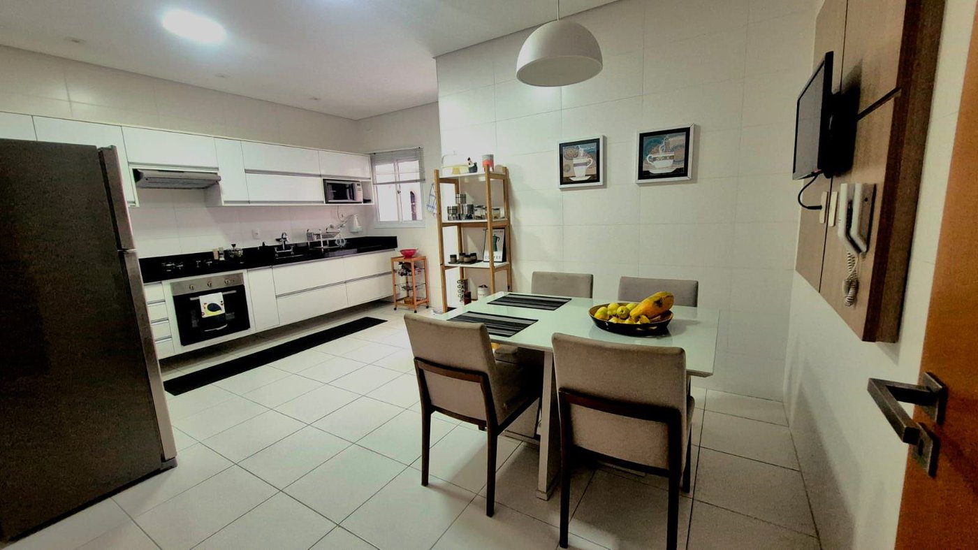 Apartamento com 3 dormitórios à venda, 210 m² por R$ 1.750.000,00 - Boqueirão - Santos/SP