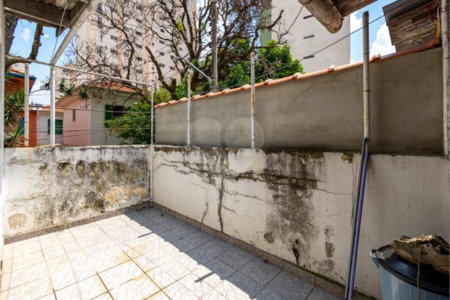 Sobrado à venda com 4 quartos, sendo 1 suíte, em Jardim das Acácias, São Paulo, SP