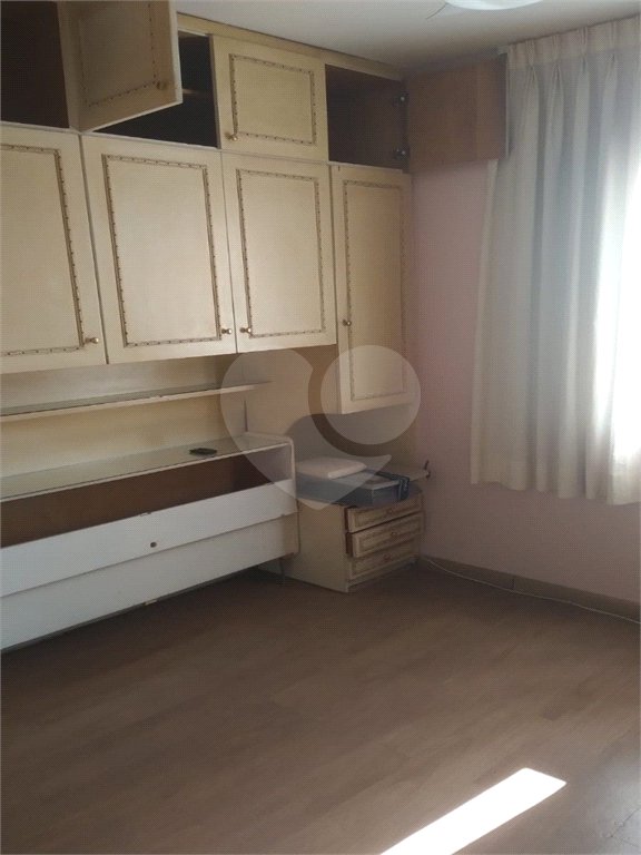 Casa à venda com 3 quartos em Mirandópolis, São Paulo, SP