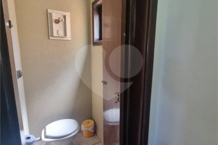 Casa à venda ou para alugar com 3 quartos, sendo 1 suíte, no condomínio Terras de Vinhedo, Vinhedo - SP