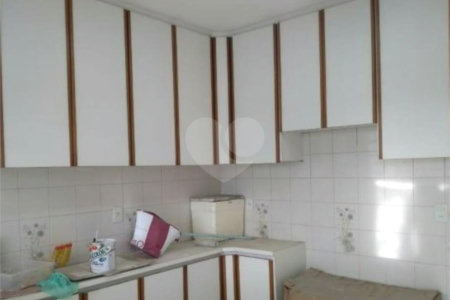 Casa à venda com 2 quartos, sendo 1 suíte, em BUTANTÃ, São Paulo, SP
