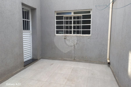 Sobrado à venda com 3 quartos, sendo 1 suíte, em Guaiaúna, São Paulo, SP