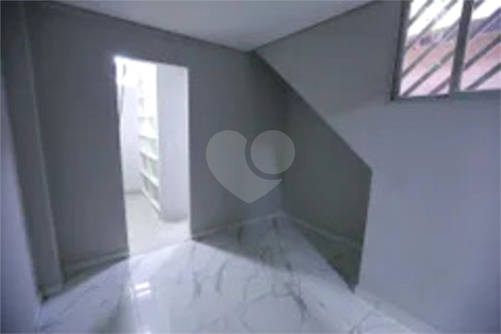 Casa à venda com 3 suítes em Jardim Santo Elias, São Paulo, SP