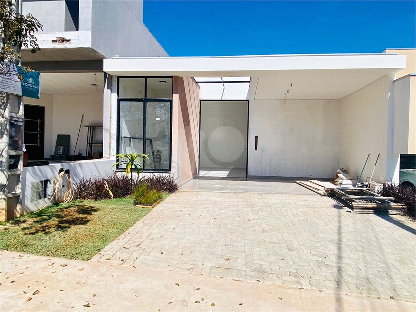 Casa à venda com 3 quartos, sendo 1 suíte, no condomínio Reserva Ipanema I, Sorocaba - SP