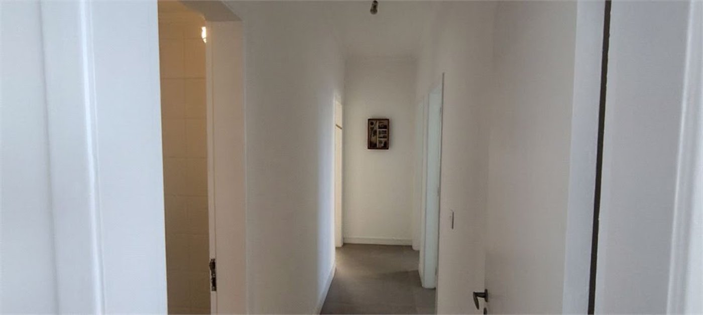 Apartamento Residencial à venda, Pitangueiras, Guarujá - AP0444.