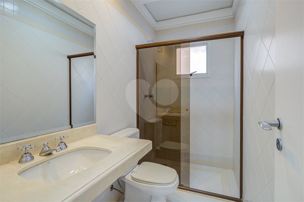 Casa à venda com 4 suítes no condomínio Ville de Marseille, São Paulo - SP