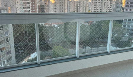 Apartamento à venda com 4 quartos, sendo 1 suíte,  em Vila Mariana, São Paulo, SP
