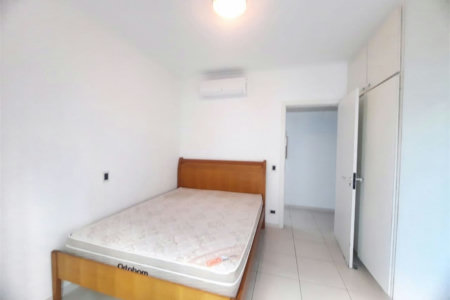 Apartamento Residencial à venda, Pitangueiras, Guarujá - AP0136.