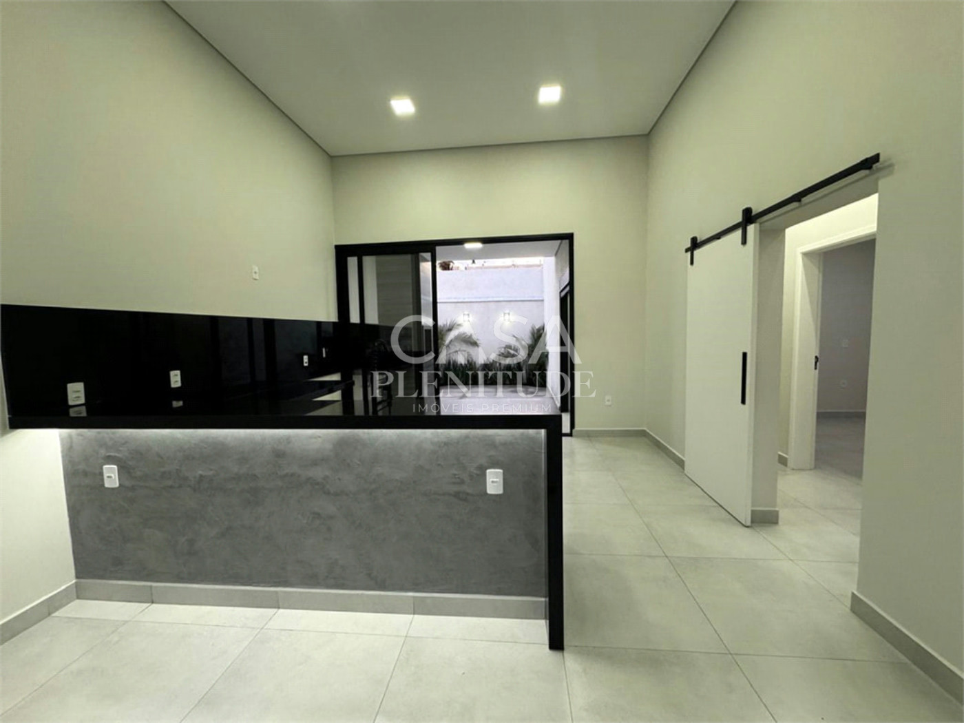 Casa em condomínio à venda com 3 quartos, sendo 1 suíte, em Loteamento Dinorá Rosa, Sorocaba, SP