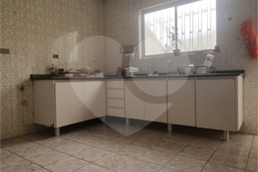 Sobrado à venda com 3 quartos em Vila Gustavo, São Paulo, SP