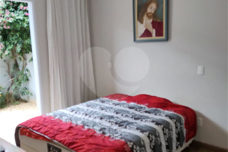 Casa à venda com 4 quartos, sendo 2 suítes, no condomínio Residencial Villaggio Paradiso, Itatiba - SP