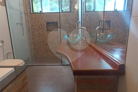 Casa à venda com 3 suítes no condomínio Village Ipanema 1, Araçoiaba da Serra - SP