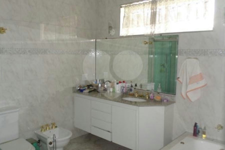 Casa para alugar com 4 quartos, sendo 3 suítes, em Planalto Paulista, São Paulo, SP