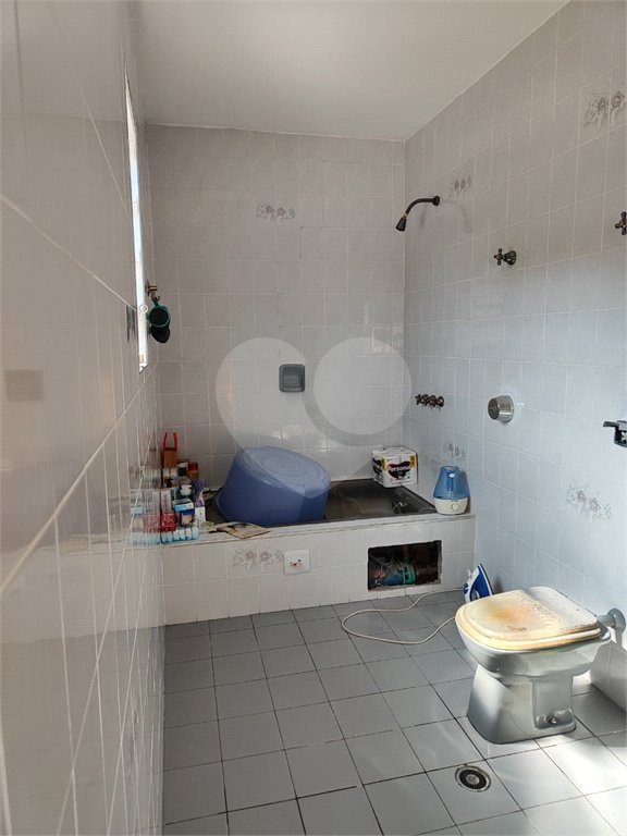 Sobrado à venda com 3 quartos, sendo 1 suíte,  em Parque Naçoes Unidas, São Paulo, SP