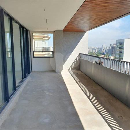 Apartamento à venda com 3 suítes em Cerqueira César, São Paulo, SP