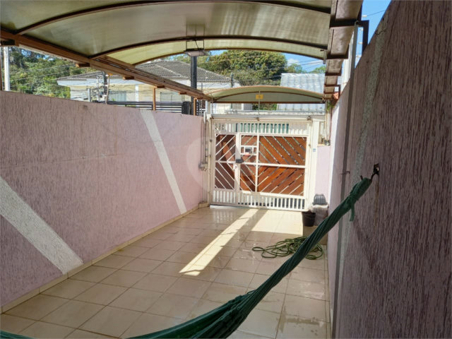 Sobrado à venda com 2 quartos em Tremembé, São Paulo, SP