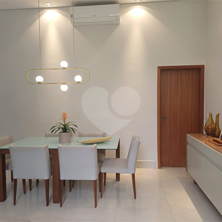 Casa à venda com 3 quartos, sendo 1 suíte, no condomínio Mantova, Indaiatuba - SP