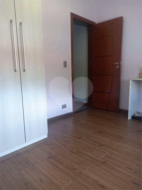 Sobrado à venda com 3 quartos, sendo 1 suíte,  em Tremembé, São Paulo, SP