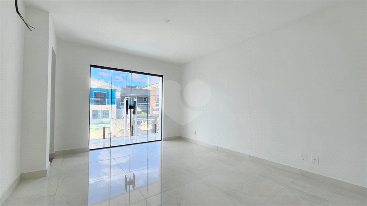 Casa à venda com 3 suítes no condomínio Residencial Green Ville, Rio de Janeiro - RJ