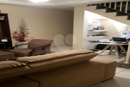 Casa à venda com 3 quartos, sendo 1 suíte, em Vila Dalva, São Paulo, SP