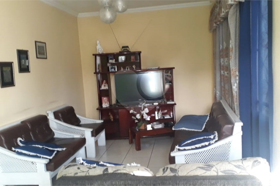 Casa à venda com 3 quartos, sendo 1 suíte, em Vila Guilherme, São Paulo, SP