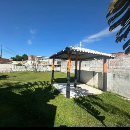 Casa à venda com 2 quartos em Itanhaém, SP