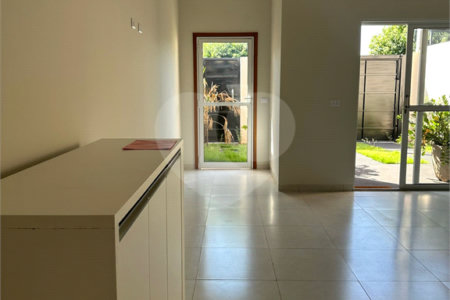 Casa à venda com 3 quartos, sendo 2 suítes,  em Bela Vista da Lagoa, Três Lagoas, MS