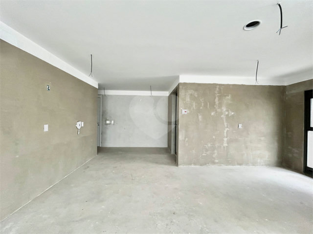 Apartamento à venda com 3 suítes em Vila Olímpia, São Paulo, SP