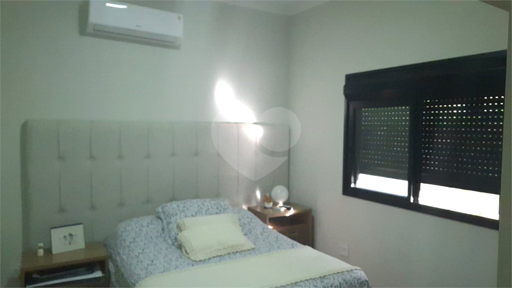 Casa à venda com 3 suítes no condomínio Fazenda Jequitibá, Sorocaba - SP