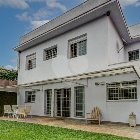 Casa de Vila à venda com 3 quartos, sendo 1 suíte,  em Granja Julieta, São Paulo, SP