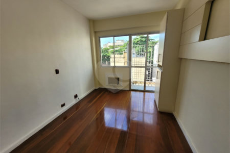 Apartamento à venda com 3 quartos, sendo 1 suíte,  em Tijuca, Rio de Janeiro, RJ