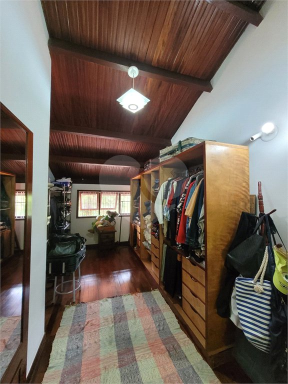 Casa à venda com 4 quartos, sendo 2 suítes,  em Serra da Cantareira, Mairiporã, SP