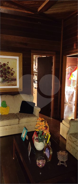 Casa à venda com 4 quartos, sendo 1 suíte, em Serra da Cantareira, Mairiporã, SP