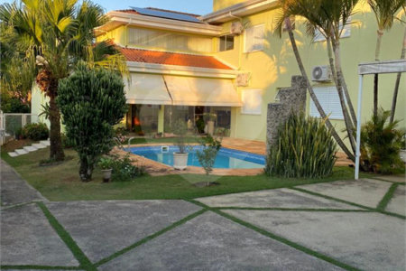 Casa à venda com 4 suítes no condomínio _portal do Sabia, Araçoiaba da Serra - SP