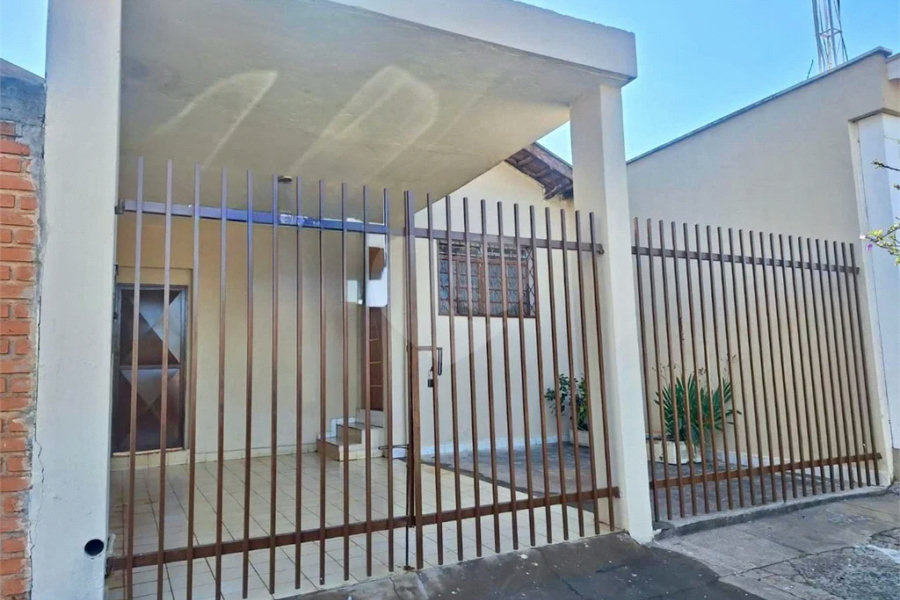 Casa à venda no Bairro Vila Monteiro em Piracicaba/SP.