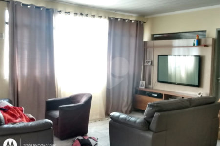 Sobrado à venda com 3 quartos, sendo 1 suíte, em Vila Formosa, São Paulo, SP