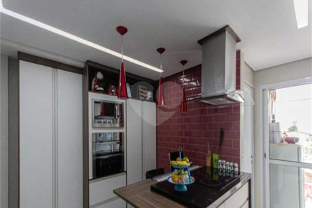 Apartamento à venda com 3 quartos, sendo 1 suíte, em Jardim Vazani, São Paulo, SP