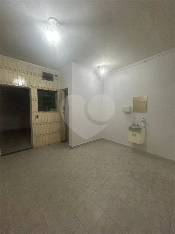 Sobrado à venda com 2 quartos em Água Fria, São Paulo, SP
