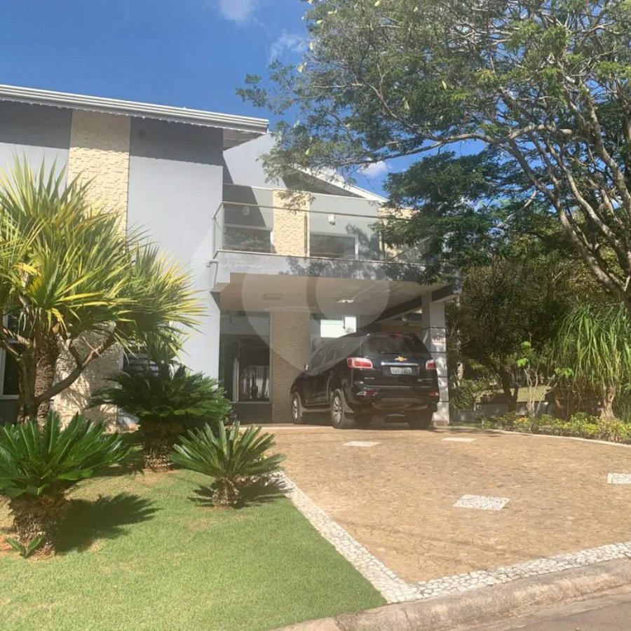 Casa à venda com 4 quartos, sendo 1 suíte, no condomínio Ibiaram, Itupeva - SP
