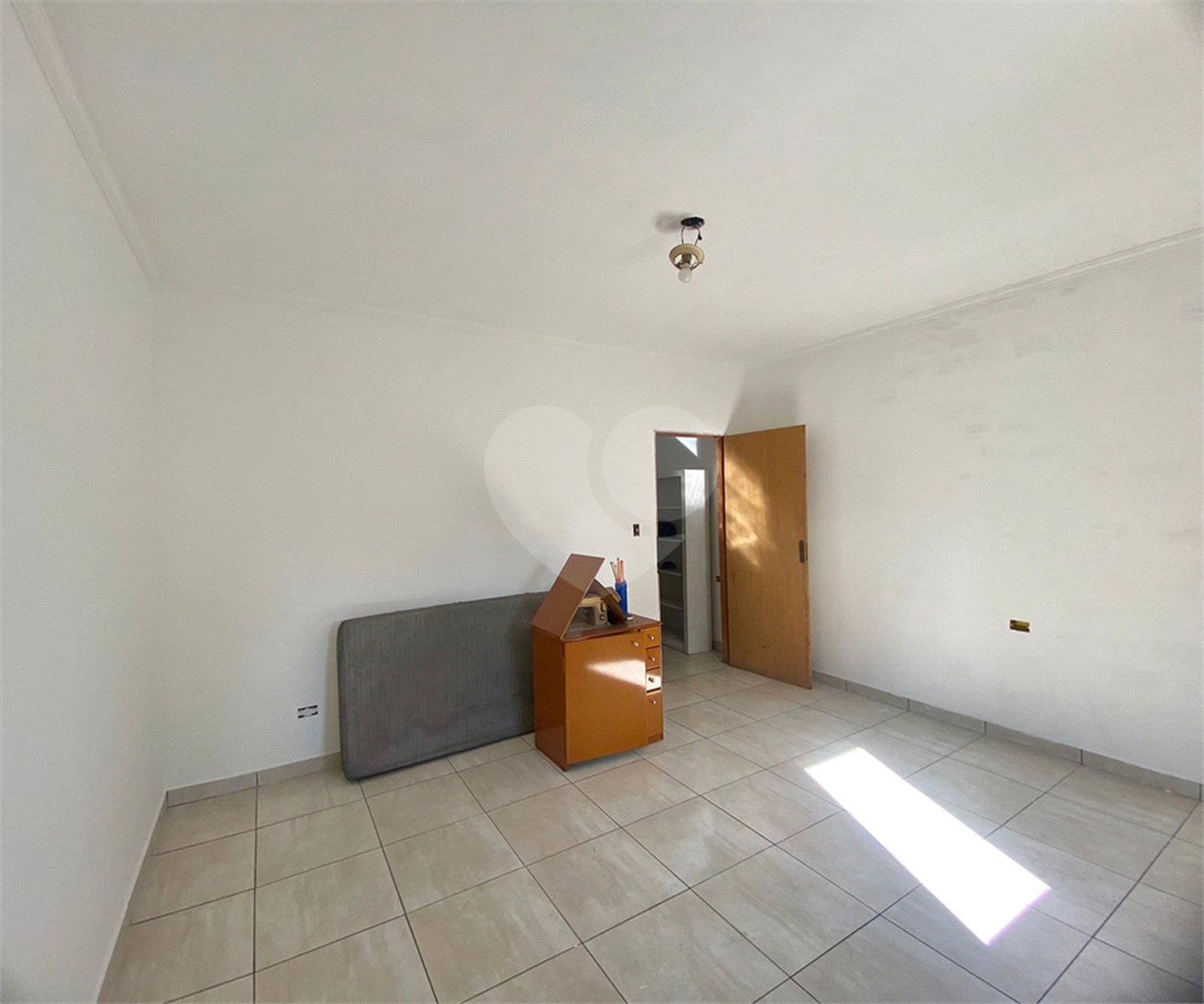 Casa à venda com 3 quartos em Vila Rosália, Guarulhos, SP