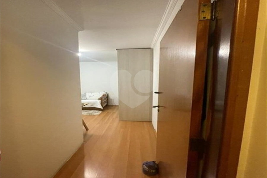 Casa à venda com 3 quartos, sendo 1 suíte, no condomínio Beatriz, São Paulo - SP